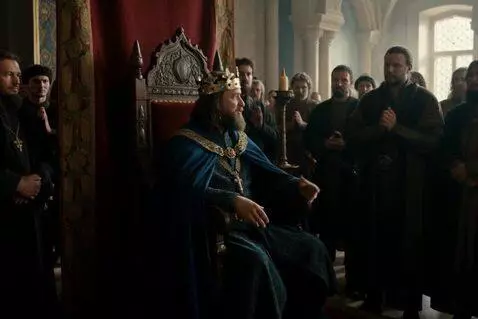 AI Video from prompt: Prince Dmitry Donskoy is sitting in the hall sur