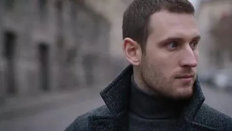 AI Video from prompt: a russian-like male person showing his face then