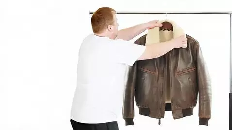 AI Video from prompt: The man in the white T-shirt turned and walked o