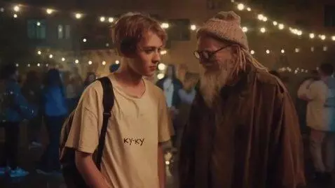 AI Video from prompt: The androgynous Russian 20-year-old blogger Kuku