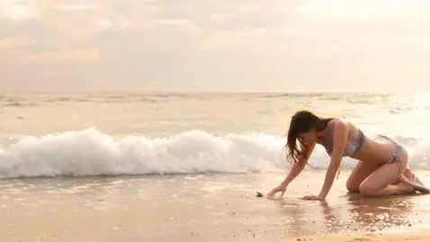 AI Video from prompt: sexy girls ass