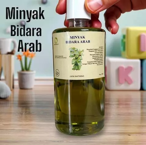 AI Video from prompt: Create a dramatic, cinematic, and ultra-realisti