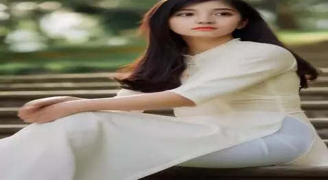 AI Video from prompt: Make her belly big