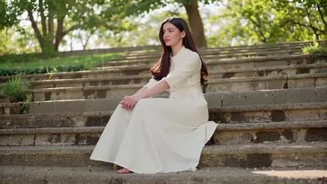 AI Video from prompt: Her belly inflated