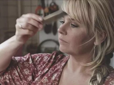 AI Video from prompt: the girl strokes and combs the guy's armpits