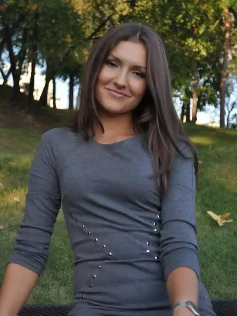 AI Video from prompt: Camera follows