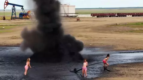 AI Video from prompt: Belarus. USA. Southwest. Permian Basin. Oil extr