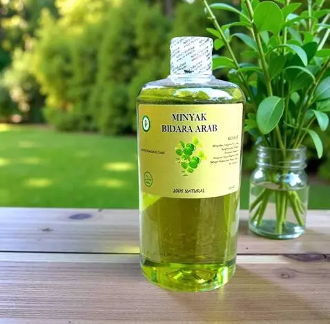 AI Video from prompt: Create a realistic, cinematic product video of A