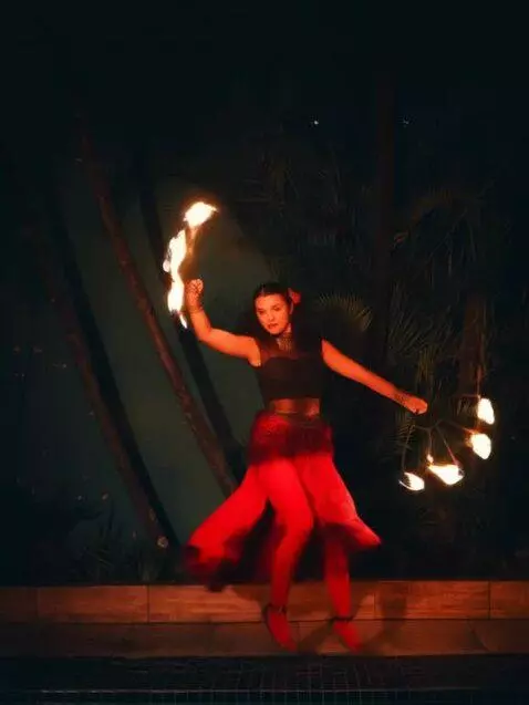 AI Video from prompt: firedancer creates visually stunning and dynamic