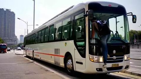 AI Video from prompt: Getting on the bus
