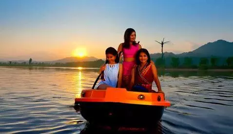 AI Video from prompt: three girls of indian origin on a houseboat on a