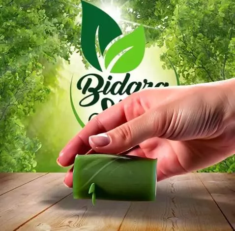 AI Video from prompt: A high-realism cinematic product advertisement o