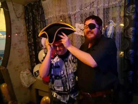 AI Video from prompt: The background of the photo is removed and insta