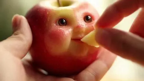AI Video from prompt: Create an ultra-realistic macro shot of FOOD = "