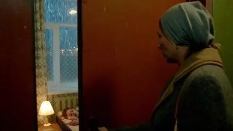 AI Video from prompt: Anya Pustyreva, a 38-year-old pretty Russian wom