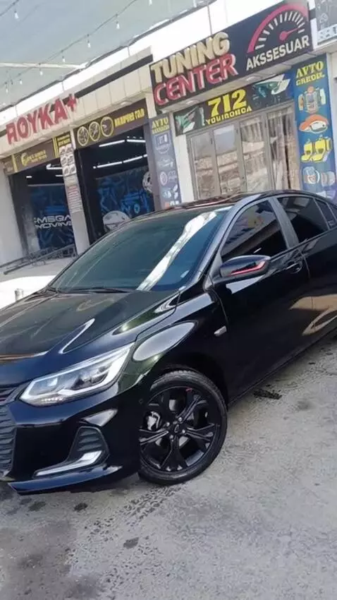 AI Video from prompt: Make it look like i'm speace planet my car