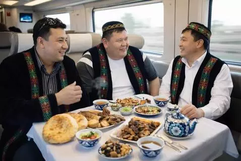 AI Video from prompt: Create a realistic cinematic video based on the 