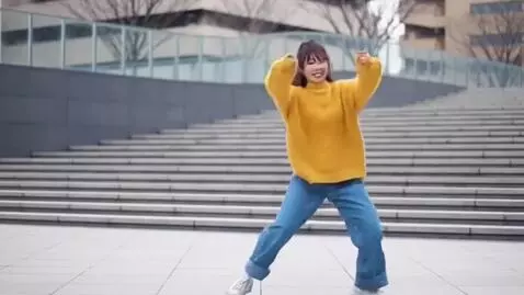 AI Video from prompt: Jumperwho dance