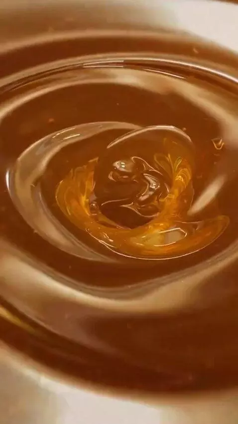AI Video from prompt: Sound: dynamic sound track (from a quiet hum to 