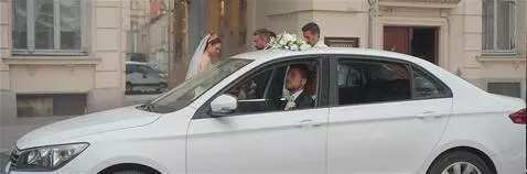 AI Video from prompt: First, the first newlywed couple leaves the magi