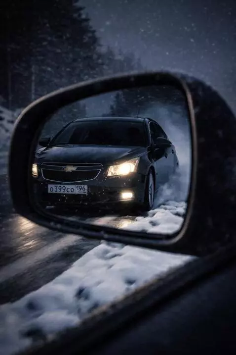 AI Video from prompt: Enliven the photo. This car is drifting. Save th