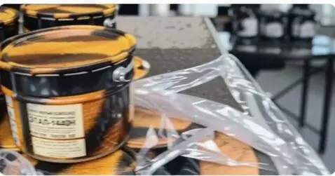 AI Video from prompt: A luxurious modern office with panoramic windows