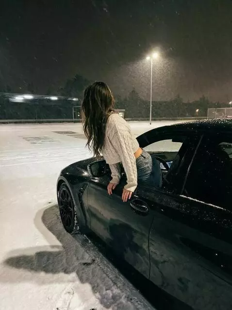 AI Video from prompt: hair moving in the wind. static camera. shes com