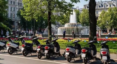 AI Video from prompt: I, in first person view, run to the nearest scoo