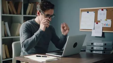 AI Video from prompt: Man uses the 12 Weeks a Year technique for the p