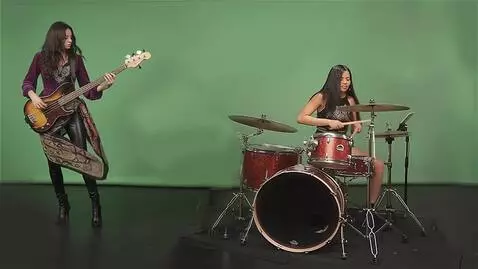 AI Video from prompt: change the Camera POV , pivot 90 degrees to the 