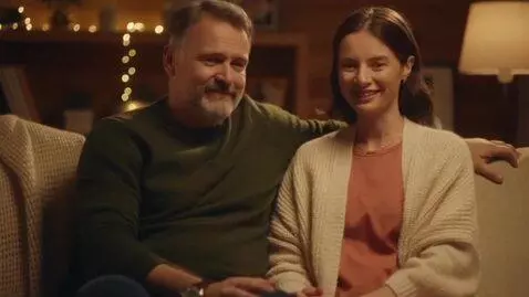 AI Video from prompt: Create a realistic video of a couple, a man and 