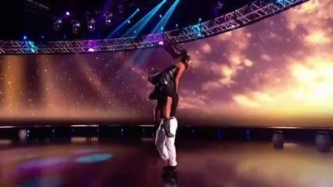 AI Video from prompt: A 20-year-old Tanzanian girl in a short black le