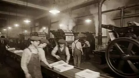 AI Video from prompt: Video Action: Industrial rhythm. The camera Truc