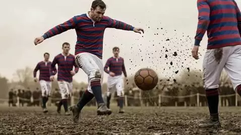 AI Video from prompt: Visual Action: Slow-motion footage of a Royal En