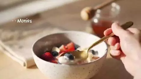 AI Video from prompt: Create a 30–40 second aesthetic lifestyle video 