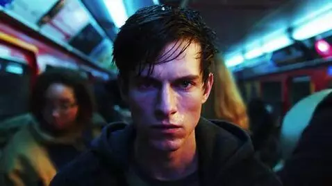 AI Video from prompt: A hyper-realistic cinematic scene that immerses 