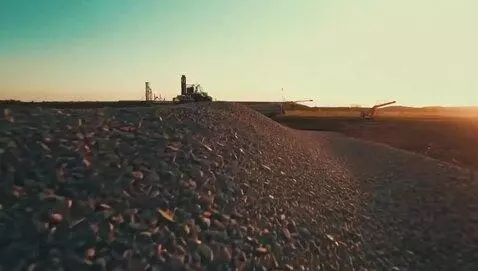 AI Video from prompt: "5-second cinematic video. Workers spreading lim