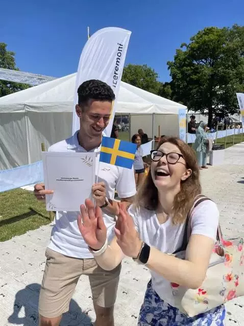 AI Video from prompt: Create a realistic cinematic video animation fro