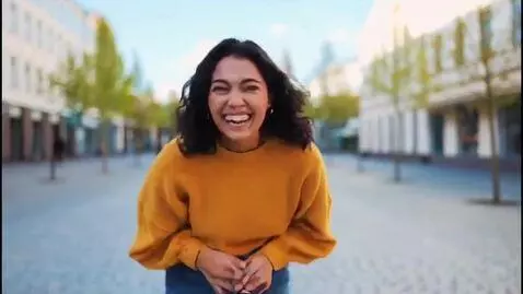 AI Video from prompt: Girl very funn