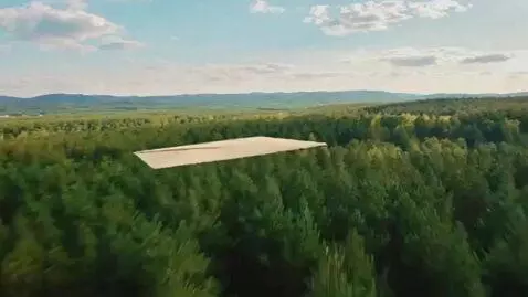 AI Video from prompt: Scene Description: Video Beginning: The video op