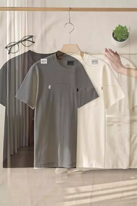 AI Video from prompt: A vertical 9:16 ultra-high-resolution (8K) video