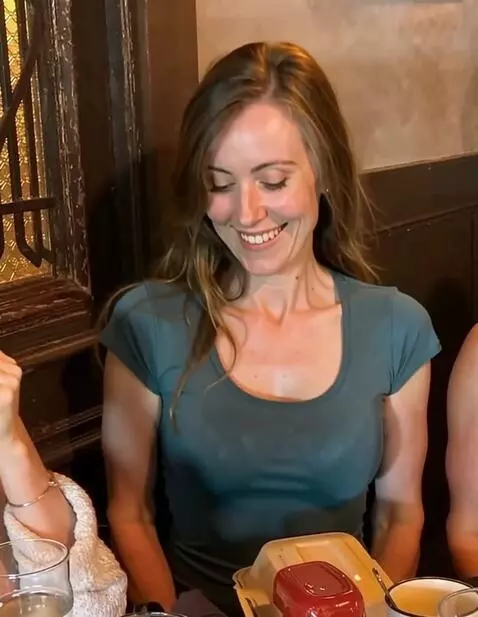 AI Video from prompt: grow the breasts by a large amount