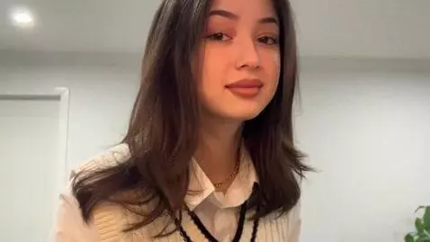 AI Video from prompt: making it more preety