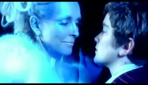 MiniMax Hailuo-02 (pro) video