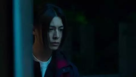 AI Video from prompt: Scene 1 – Pharmacy Life: Young hardworking man w