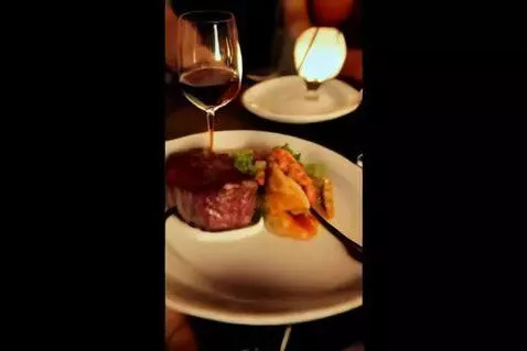 AI Video from prompt: Vertical Instagram Reel 9:16, ultra realistic ci