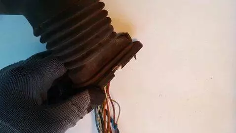 AI Video from prompt: I'm replacing the wires with new ones