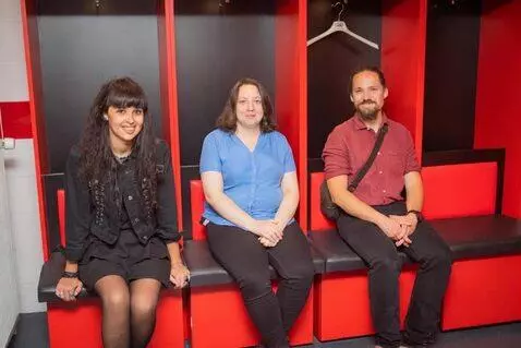 AI Video from prompt: girl on the left fall asleep on her left shoulde