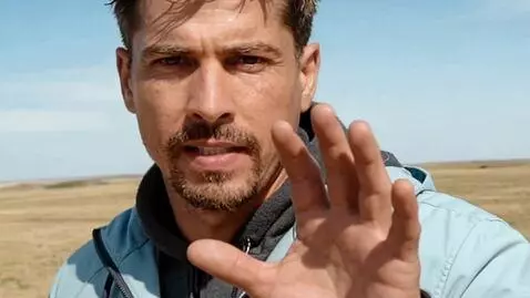 AI Video from prompt: action movies style