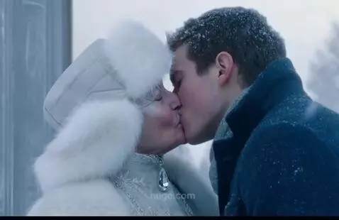 MiniMax Hailuo-02 (pro) video